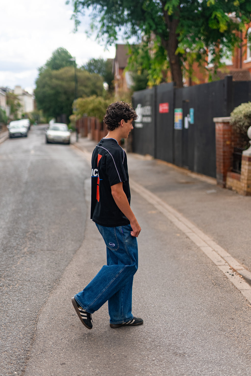 run club  // Oversized Contrast Tee