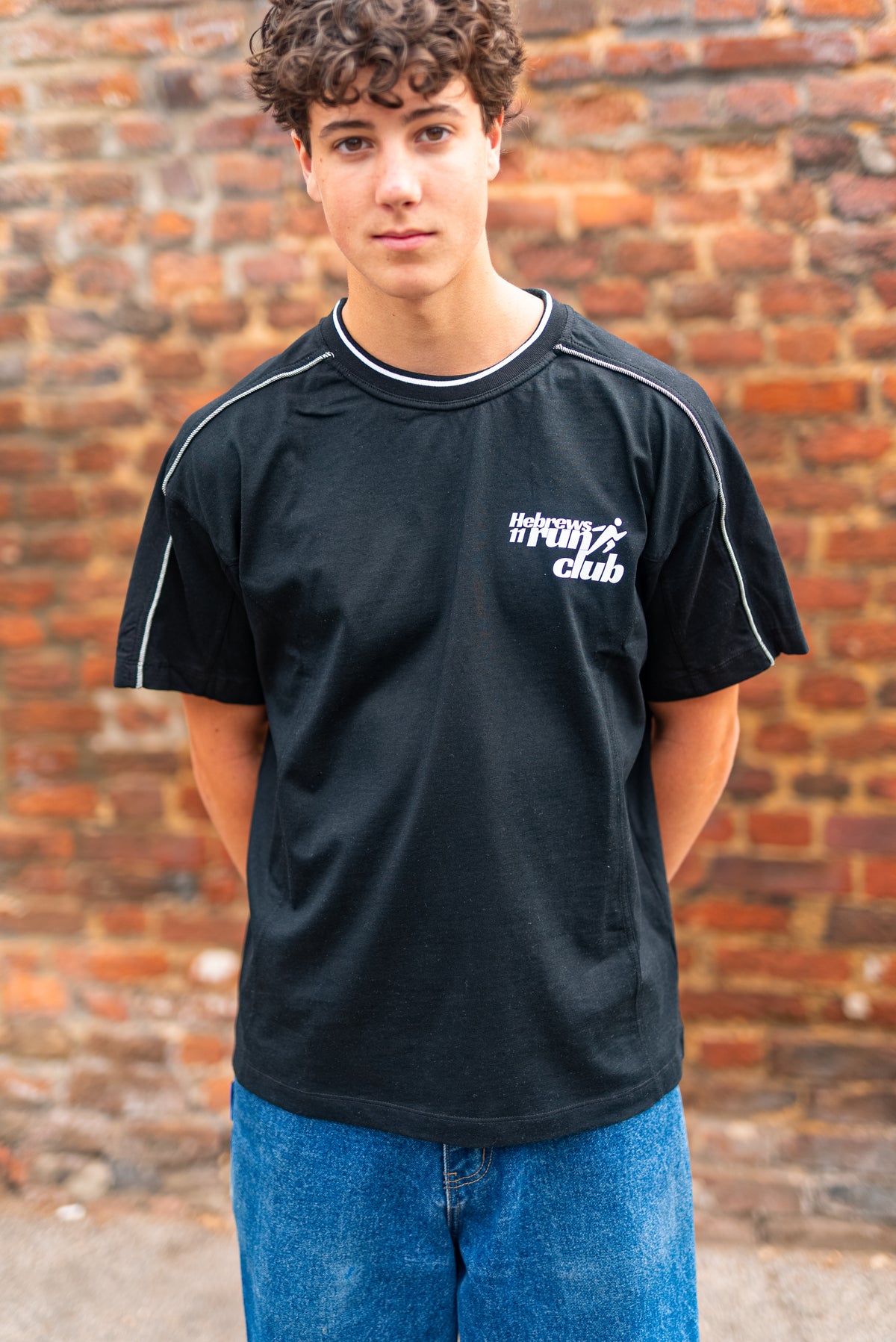 run club  // Oversized Contrast Tee